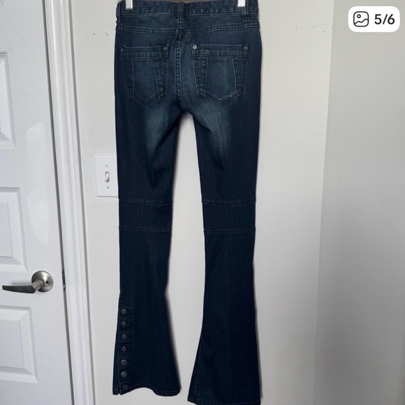 Free people Dark Wash Flare bell bottom button Jeans 24 - Picture 3 of 4